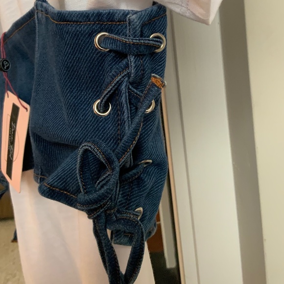 NWT Denim Crop top with adjustable drawstring in size L - Picture 6 of 16